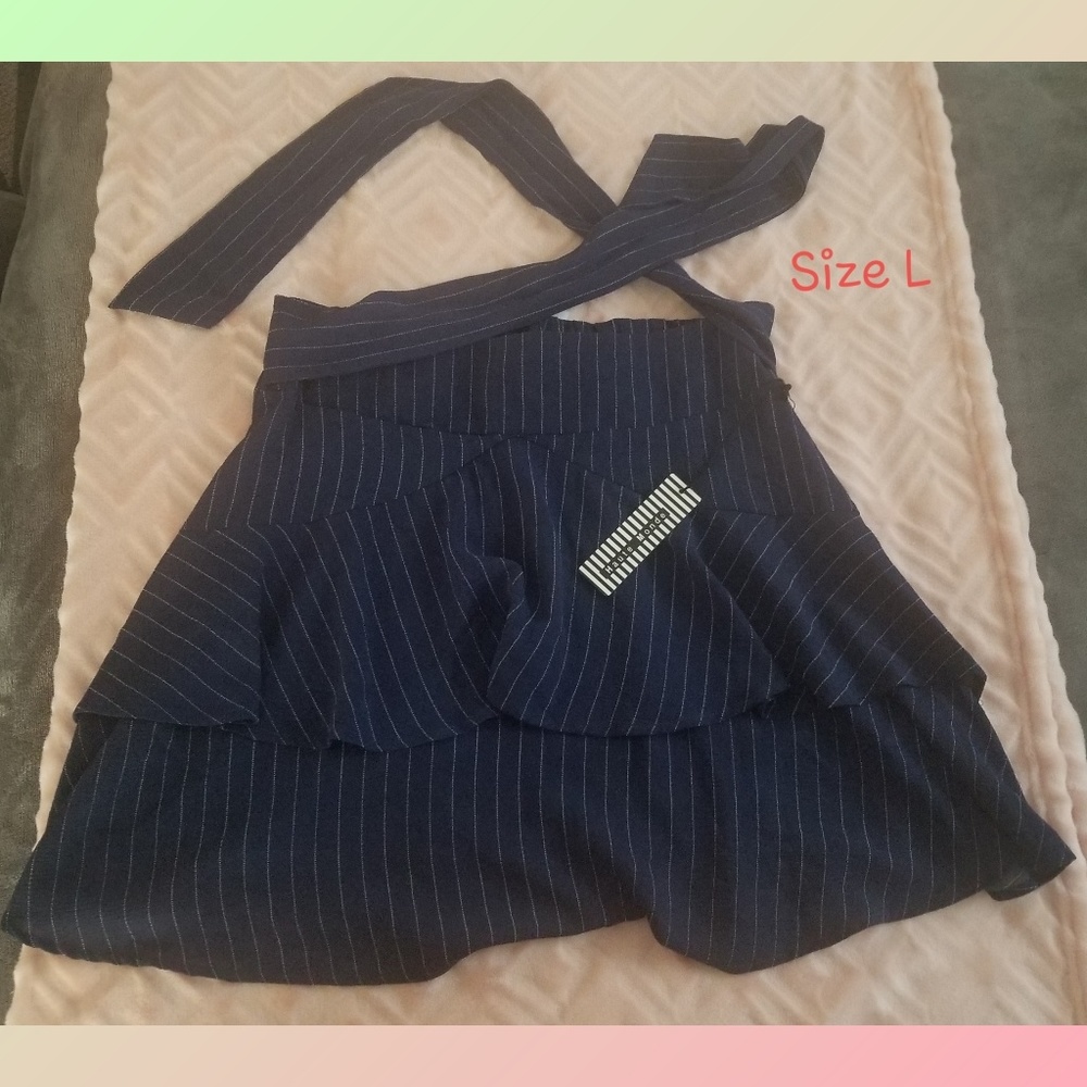 Pinstripe  belted skirt L NWT
